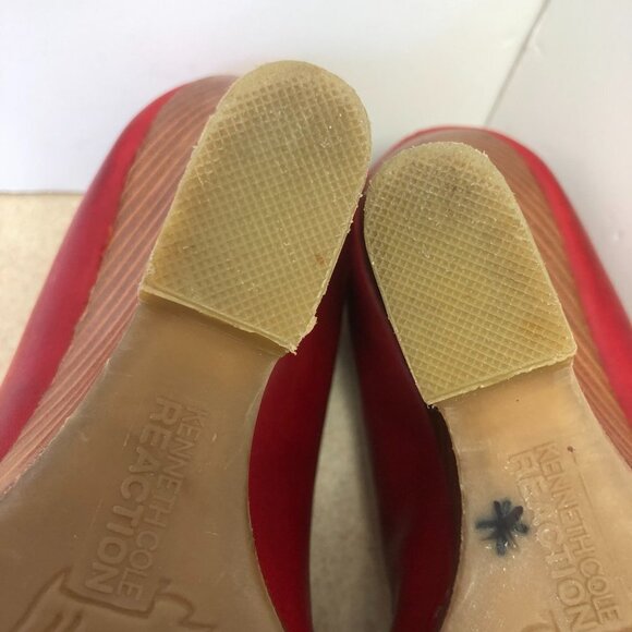 Kenneth Cole Reaction Red Leather Slip On Wedge Shoe Size 8 - Picture 9 of 12